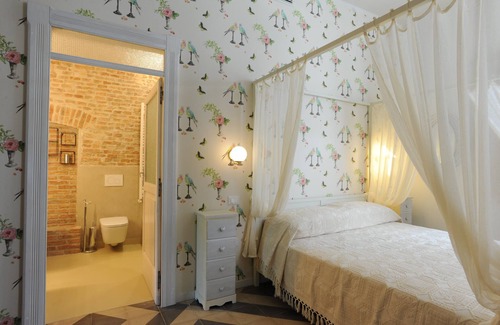 Vaccarizzo Albanese Bed & Breakfast | Palazzo Scura: Guest Rated 10/10 with Family-Friendly Perks