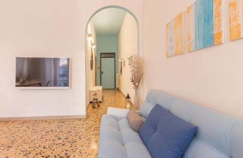 Codigoro Apartment | Guest Rated 10/10: Palazzo Spada with River Balcony View