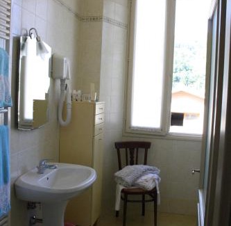 Marradi House | Elegant Palazzo Torriani: Oceanfront Oasis with Hot Tub