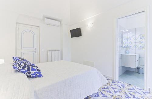 Scala House | Palazzo Trara - Holiday Rooms