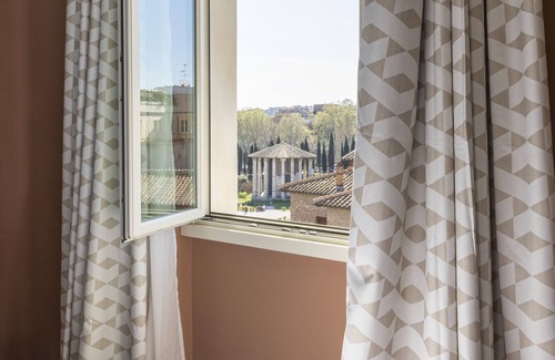 Ripa Hotel | Elegant Palazzo Velabro: 4-Star Stay with Spa & Dining
