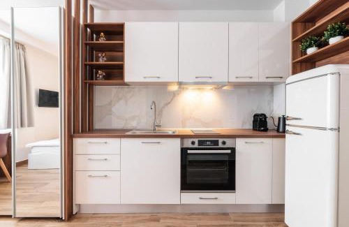 Ladadika Apartment | Palea, Urban comfort in Thessaloniki
