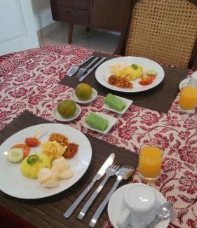 Yogyakarta House | Guest Rated 10/10: Palem Kipas Homestay for Families