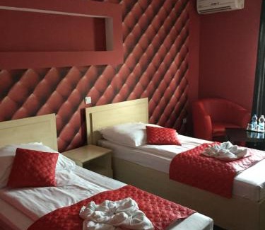 Nyiregyhaza Bed & Breakfast | Discover Comfort at Palermó Panzio with Delicious Breakfast