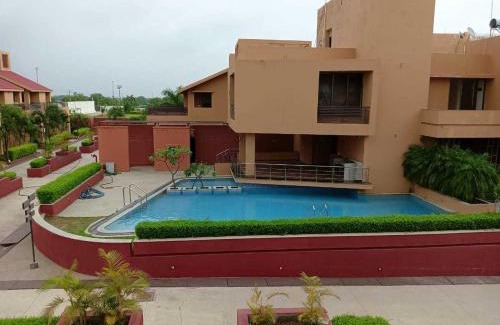 Padadhari Hotel | Experience Comfort at The Royal Castle Resort & Convention Center