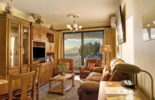 Santa Maria Maior Apartment | Kid-Friendly Retreat at Palheiro Residence Familiar 2