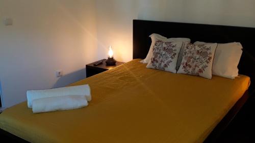 Praia de Mira Hotel | Delightful Palheiros de Mira with Breakfast & Family Fun