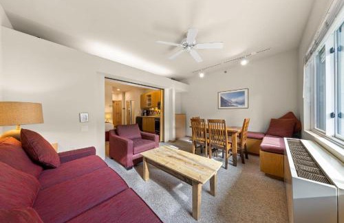 Olympic Valley Apartment | Relax at Studio #253 with Hot Tub and Family-Friendly Vibes
