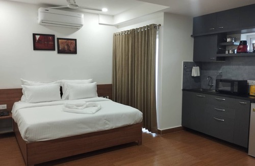 Hyderabad Hotel | Budget-Friendly Palladium Suites with Family Amenities