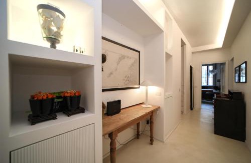 Centro Storico Nord Apartment | Elegant Stay at Pallata 52: Pet-Friendly with Breakfast