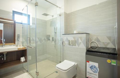 Tuy An Hotel | Oceanfront Palm Beach Hotel Phu Yen - Ideal for Kite Surfing