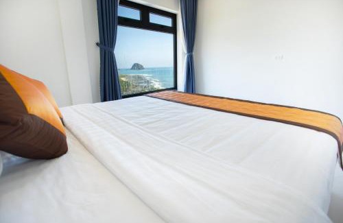 Tuy An Hotel | Oceanfront Palm Beach Hotel Phu Yen - Ideal for Kite Surfing