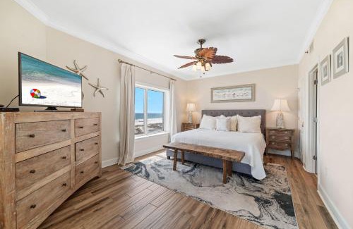 Orange Beach House | Relax at Palm Beach Resorts D31 with Oceanfront Views