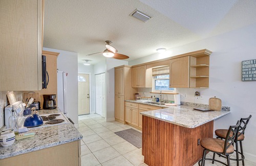 Palm Coast House | Palm Coast Vacation Rental Steps from the Beach with Ocean View