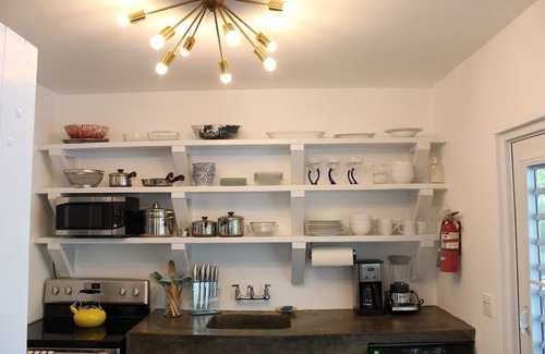 Bravos de Boston Condo | Exclusive Oceanfront Escape at Palm Cottages