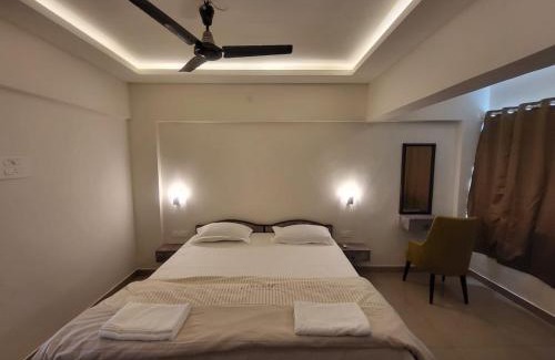 Colva Apartment | Pet-Friendly Retreat at Palm Crest: Family Fun Awaits