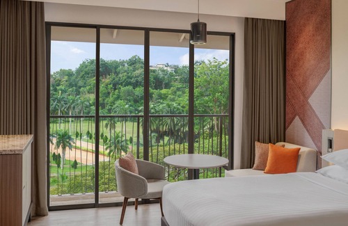 Putrajaya Hotel | Relax at Palm Garden Hotel, Putrajaya - 4-Star Getaway