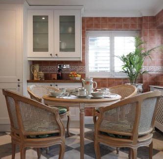 Redbrook Apartment | Dog-Friendly Wye Valley Country House with Ocean Views