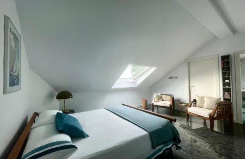 Vilassar de Dalt Bed & Breakfast | Oceanfront Suite at Palm Maresme with Breathtaking Views