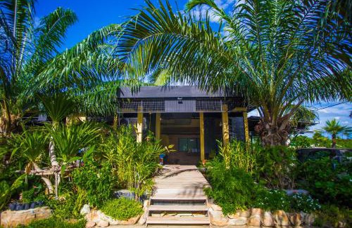 Pranburi Resort | Discover Palm Pran Resort: Family-Friendly with Pool Access
