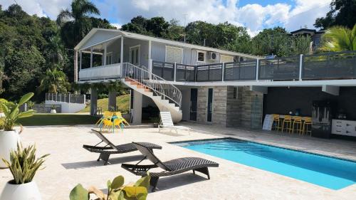 Aguada House | Inviting Palm's Bohemian House with Private Pool & Ocean View