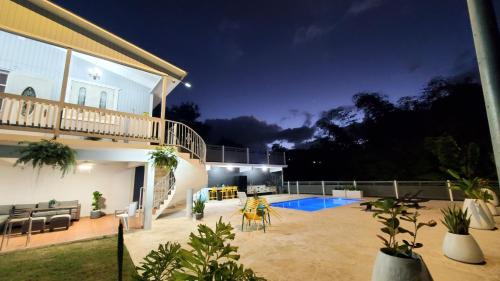 Aguada House | Inviting Palm's Bohemian House with Private Pool & Ocean View