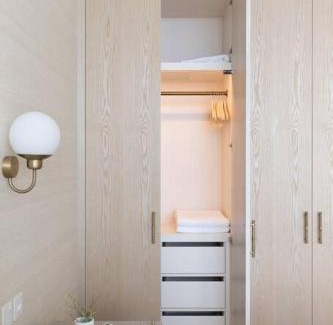 Palm Jumeirah Apartment | Unforgettable Oceanfront Studio at Palm Tower St. Regis
