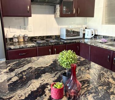 Schoemansville Apartment | Palm valley