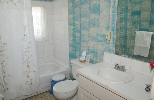 Montego Bay Hotel | Relaxing Retreat at Palm View Guesthouse & Conference Centre