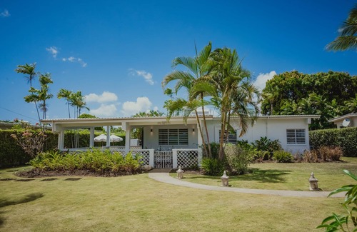 Sunset Crest Villa | Explore Palm Villa: Oceanfront Retreat in Holetown, Barbados