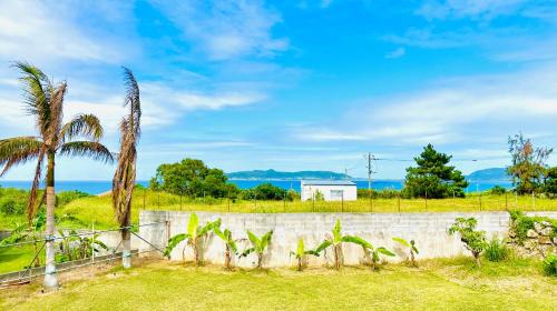 Taketomi-jima Taketomi-cho Villa | Elegant Palm Villa Ishigakijima with Hot Tub & Breakfast
