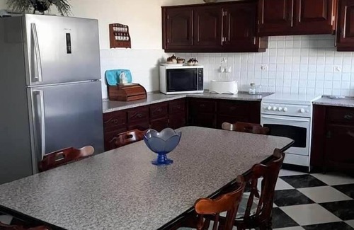 Sannat Bed & Breakfast | Discover Palma B & B: Ocean View with Pool & Dining