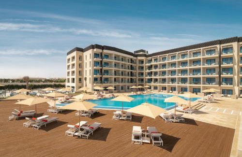 Marina El Alamein Resort | Explore Palma Bay Rotana Resort - New Alamein Getaway