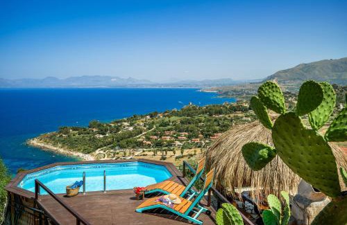 Scopello Villa | Inviting Palma Dello Zingaro: 4-Star Oceanfront Retreat