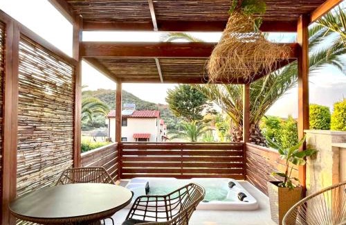 Sarti Villa | Palma Deluxe House: Exceptional 4-Star Stay with Hot Tub