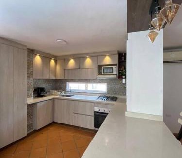 Tubara House | Relaxing Palma House: Poolside Cabaña with Ocean Views