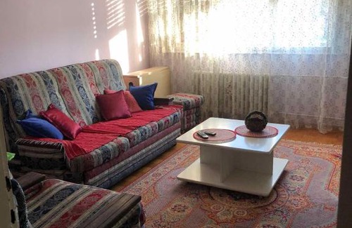 Krusevac Apartment | Palma: Family-Friendly Retreat with Top Guest Ratings