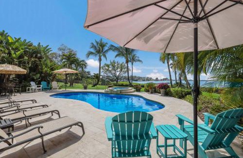 Bradenton House | Palma Sola Bay House: Private Dock, Heated Pool & Spa