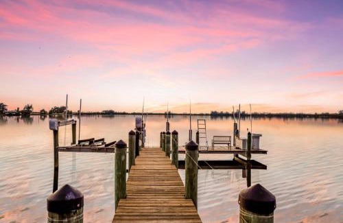 Bradenton House | Palma Sola Bay House: Private Dock, Heated Pool & Spa