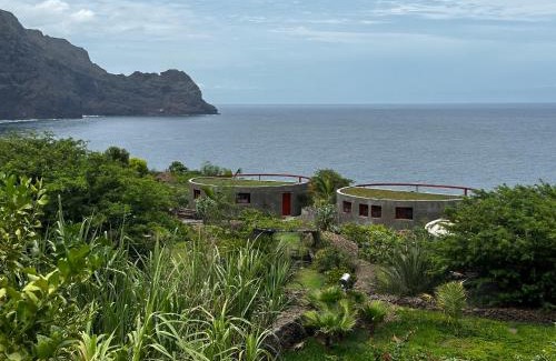 Ribeira Grande Hotel | Eco-Friendly Palmaira Da Cruz Lodge with Oceanfront Views