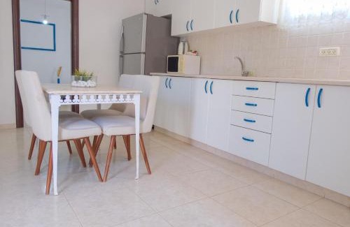 Neve Zohar Apartment | Oceanfront Getaway at Palmera by LOREN VILLAGE