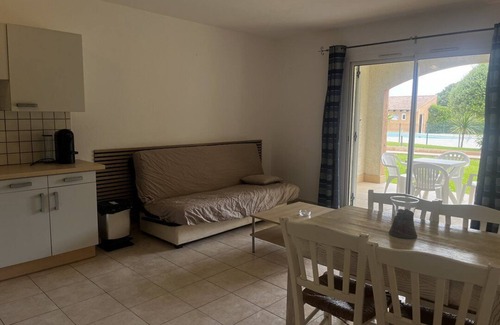 Solenzara Apartment | Relaxing Stay at PALMERAIE 218 with Pool and Pet-Friendly Options