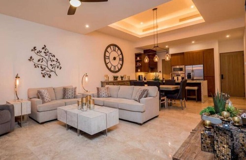 Palmilla Condo | Experience Palmilla Dunes: Oceanfront Bliss Awaits You