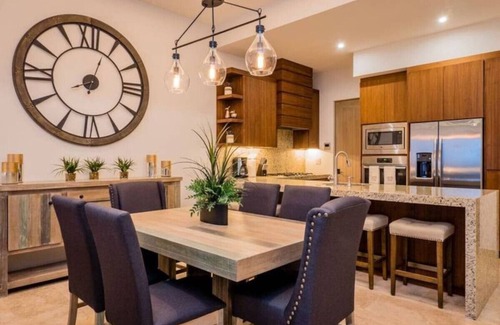 Palmilla Condo | Experience Palmilla Dunes: Oceanfront Bliss Awaits You