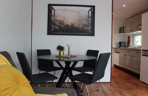 Lanaken Ski Chalet | Palmocolodge Lodge - Jocomo Parc a nice family campground with many facilities
