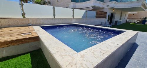 Eilat Apartment | Premier Palmore Resort: 4-Bedroom with Private Pool