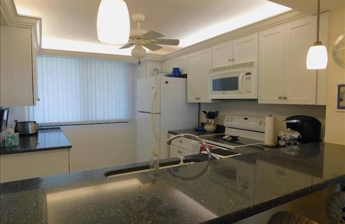 South Island Apartment | Family-Friendly Retreat at Palms of Bay Beach D4