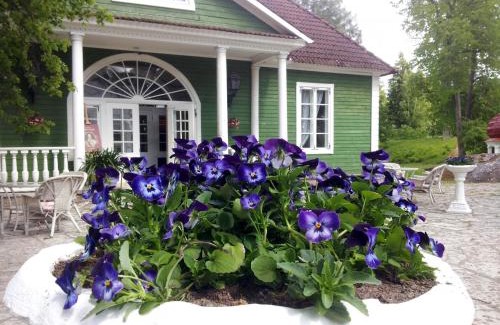 Palmse House | Cozy Palmse Distillery Guesthouse with Family-Friendly Amenities