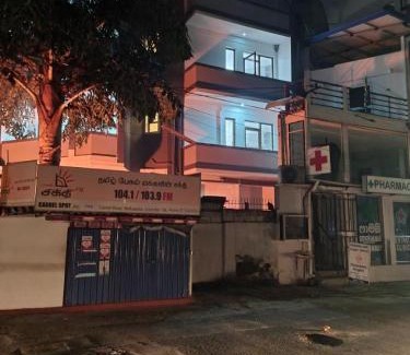 Pamankada West Apartment | Budget-Friendly Stay at Palmyra Tower Colombo for Families