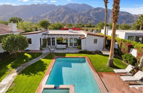 Araby Commons House | Family-Friendly Escape at Paloma Hotel